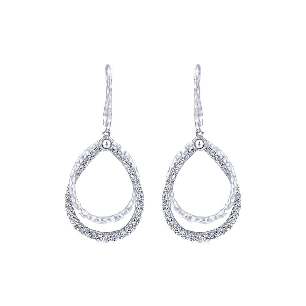 The pendant set simple